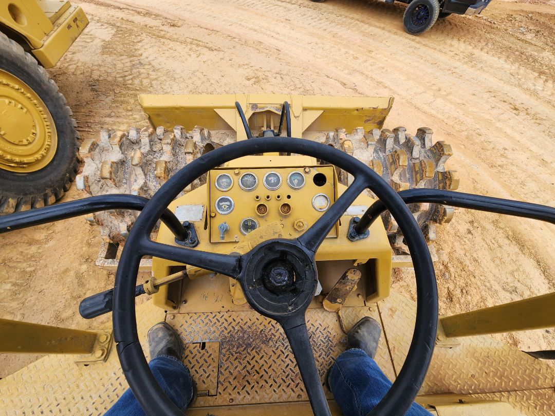 1985 CATERPILLAR 815 - Image 11